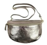 Amplia Riñonera Metalizada de Piel Italiana para Mujer con Efecto Brillante