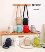 Bolsito Portamovil Sintético con Bolsillo Frontal y 2 Compartimentos Principales de Mujer - Imagen 2