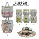 Mochila Sintética con Diseño Muñeca Sweet Candy, Compartimentos y Bolsillos Exteriores para Mujer