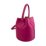 Bolso de Mano Estilo Bucket en Piel Italiana con Cierre de Botón y Tiras Laterales con Botones para Mujer - Imagen 15
