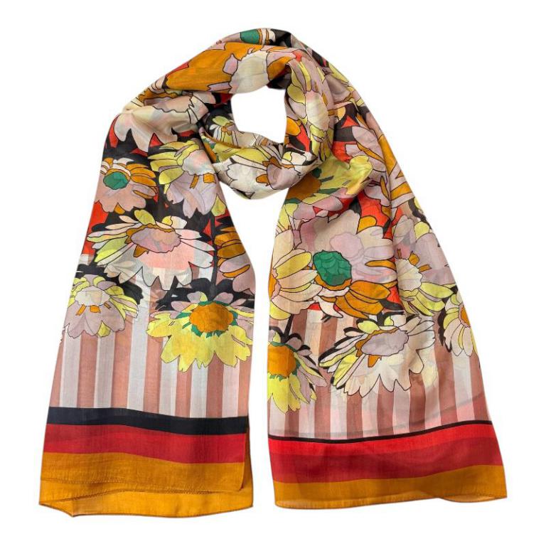 Amplia Bufanda de Mujer en Seda 100% con Gran Calidad y Diseño de Flores