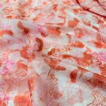 Amplia Bufanda de Mujer en Seda 100% con Gran Calidad y Tonos Suaves - Imagen 3