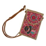 Bolsito Portamovil de Mujer en Papel con Diseño Original, Solapa de Botón y Gran Calidad