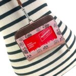 Monedero Sintético Sweet Candy con Diseño Gato, Asa Larga y Trasero Transparente para Mujer - Imagen 9