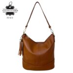 Bolso de Hombro en Piel con Bolsillo Trasero, Enganche Dorado y Asa Larga Mujer - Imagen 19