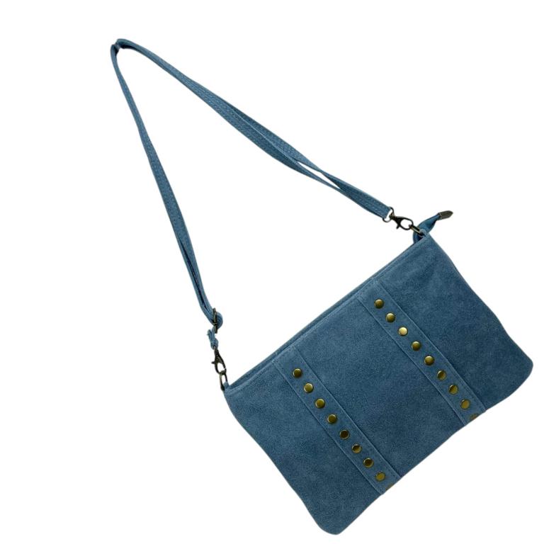 Bolso Bandolera en Piel de Serraje Italiana para Mujer con Tachuelas Decorativas Frontales y Cierre de Cremallera