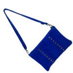 Bolso Bandolera en Piel de Serraje Italiana para Mujer con Tachuelas Decorativas Frontales y Cierre de Cremallera - Imagen 12