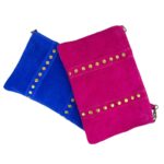 Bolso Bandolera en Piel de Serraje Italiana para Mujer con Tachuelas Decorativas Frontales y Cierre de Cremallera - Imagen 3