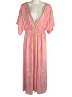 Vestido Largo Artesanal con Precioso Diseño, Gran Calidad y Cuello en V para Mujer