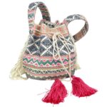 Bolso de Hombro Estilo Bohemio en Algodón con Cierre de Cuerdas y Gran Calidad para Mujer