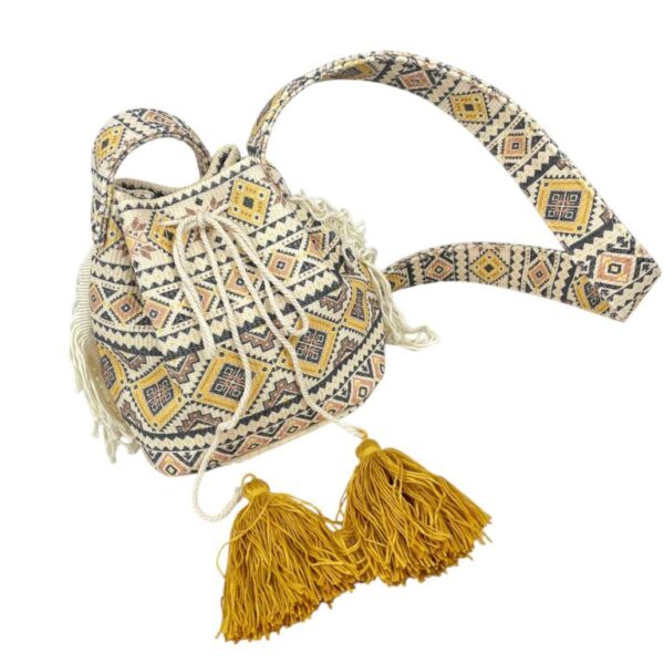 Bolso de Hombro Estilo Bohemio en Algodón con Cierre de Cuerdas y Gran Calidad para Mujer - Imagen 9