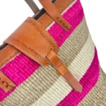 Capazo Artesanal Africano de Lino y Yerba Autóctona con Solapa, Asa Larga y Diseño Exclusivo - Imagen 9