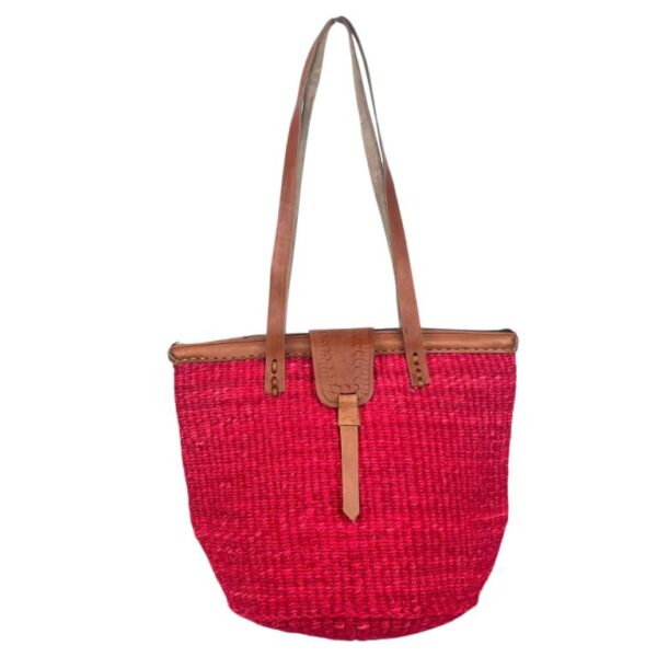 Capazo Artesanal Africano de Lino y Yerba Autóctona con Solapa, Asa Larga y Diseño Exclusivo - Imagen 4