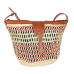 Capazo Artesanal Africano de Lino y Yerba Autóctona con Diseño Exclusivo de Rejilla, Asa Larga y Solapa - Imagen 8