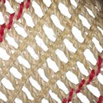 Capazo Artesanal Africano de Lino y Yerba Autóctona con Diseño Exclusivo de Rejilla, Asa Larga y Solapa - Imagen 16