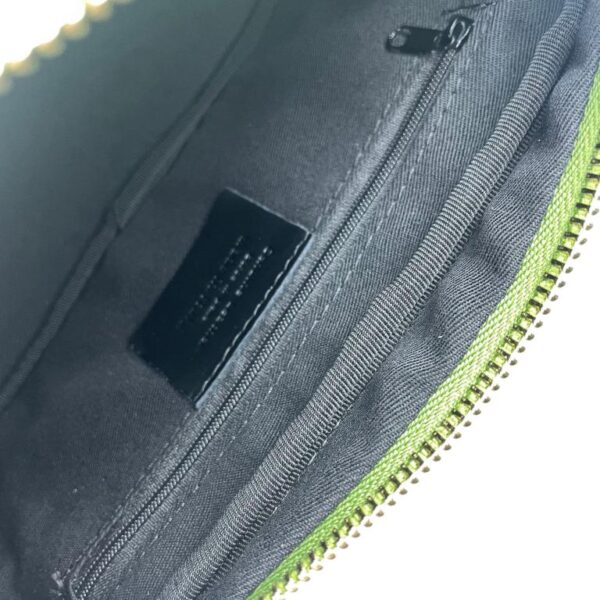 Bolso de Mano Tipo Barrel en Piel Italiana con 2 Asas Cortas y 2 Cremalleras para Mujer - Imagen 16