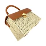 Bolso de Mano en Papel con Asa Corta, Solapa y Tira Bandolera para Mujer - Imagen 5