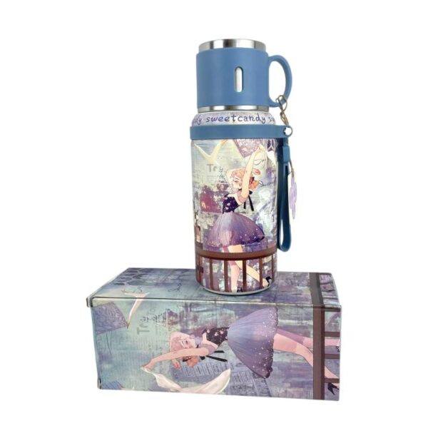Botella Termo con Diseño Muñeca Sweet Candy, 2 Tapones y Asa de Mano para Mujer - Imagen 4