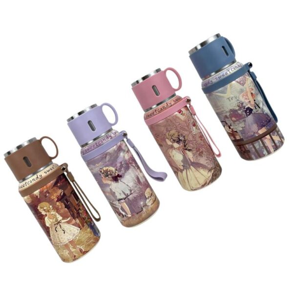 Botella Termo con Diseño Muñeca Sweet Candy, 2 Tapones y Asa de Mano para Mujer - Imagen 3
