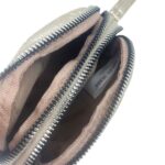 Monedero Sintético y Compacto para Mujer con 2 Compartimentos, Bolsillo Frontal y Asa de Mano - Imagen 8