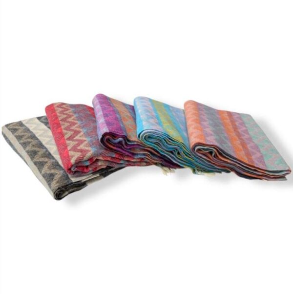 Bufanda de Lana para Mujer con Diseño multicolor, Gran Calidad y Estilo Original - Imagen 3