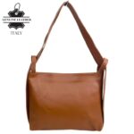 Bolso-Mochila Pequeño en Piel Italiana con Bolsillo Interno y Cierre de Cremallera para Mujer - Imagen 2