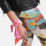 Pañuelo Decorativo para Bolsos, Cuellos y Muñecas con Bonitos Colores y Preciosos Estampados