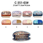 Cartera Sintética de Mujer con Muñeca Sweet Candy, Asa de Mano Extraíble y Bolsillos Internos