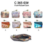 Monedero Sintético y Compacto de Mujer con Muñeca Sweet Candy, Anilla y Elemento Decorativo