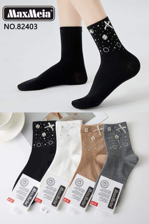 Calcetín Corto en Algodón para Mujer con Talla Única y Alegre Diseño-All Calcetines Cortos en Algodón para Mujer con Talla Única y Alegre Diseño - Imagen 1