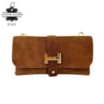 Bolso de Piel Serraje Italiano con Diseño Dorado H y Asa Extraíble para Mujer - Imagen 6