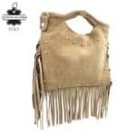 Bolsito de Mano Compacto en Piel de Serraje con Tachuelas Frontales y Flecos Decorativos Mujer - Imagen 5