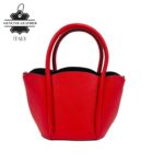 Bolso de Mano Compacto en Piel Italiana con Asa Larga de Cadena y Neceser Extra para Mujer - Imagen 3
