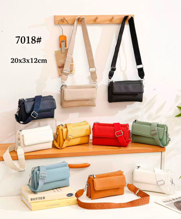 Bolsito Sintético de Mujer con Tira Bandolera, Multicompartimentos y Espacio para tarjetas - Imagen 2