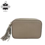 Bolso Bandolera Piel Grano Italiana para Mujer con Flecos Decorativos - Imagen 3