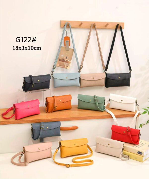 Cartera Sintética de Mujer con Espacio para Tarjetas Trasero y Tira Bandolera Ajustable y Extraíble-All- Mayorista España