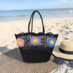 Amplia Cesta de Ganchillo con Bonito Diseño y Saquito Interno de Cuerdas para Mujer - Imagen 9