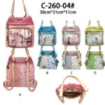 Mochila Sintética de Mujer con Muñeca Sweet Candy, Bolsillos Exteriores y Cierre de Cremallera