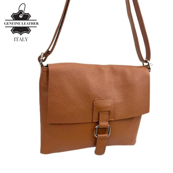 Bolso Bandolera de Piel Italiana con Solapa, Cremallera y Bolsillo Interior Mujer - Imagen 9