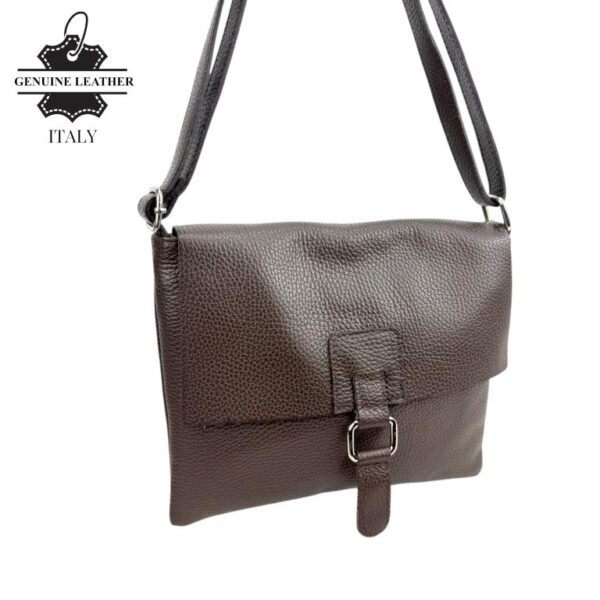 Bolso Bandolera de Piel Italiana con Solapa, Cremallera y Bolsillo Interior Mujer - Imagen 10