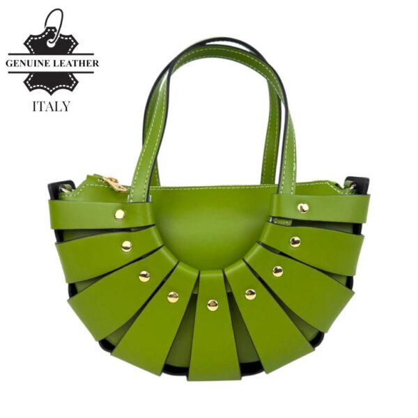 Bolso de Mano en Piel Italiana con Diseño Original, Tachuelas y Asa Larga de Cadena para Mujer - Imagen 10