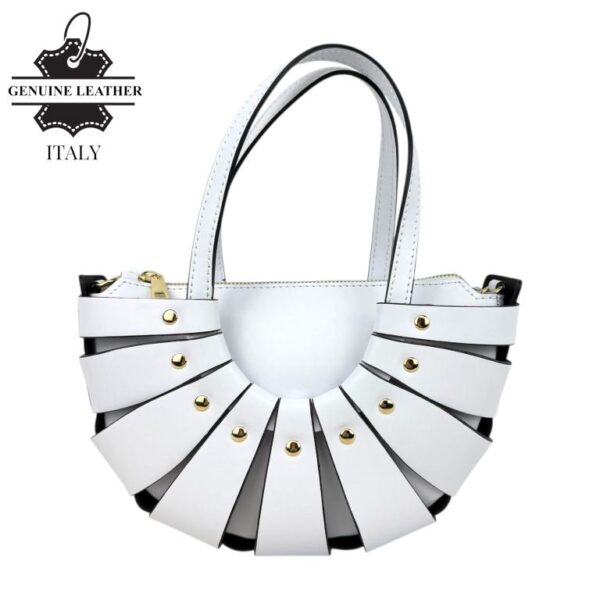 Bolso de Mano en Piel Italiana con Diseño Original, Tachuelas y Asa Larga de Cadena para Mujer - Imagen 3