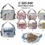 Bolso de Hombro Sintético de Mujer con Muñeca Sweet Candy, Asa Ajustable y Bolsillo Trasero