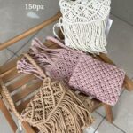 Bolsito Bandolera Compacto en Algodón tipo Ganchillo con Flecos Frontales en la Solapa para Mujer