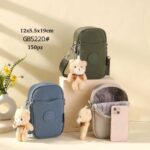 Bolso Portamovil en Nylon con Osito Decorativo y Compartimento Frontal para Mujer