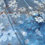 Preciosa Bufanda de Seda para Mujer con Alegres Diseños y Vivos Colores - Imagen 9