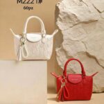 Bolso de Mano Sintético Maxfly con Frontal Decorativo, Mini Solapa y Cremallera para Mujer