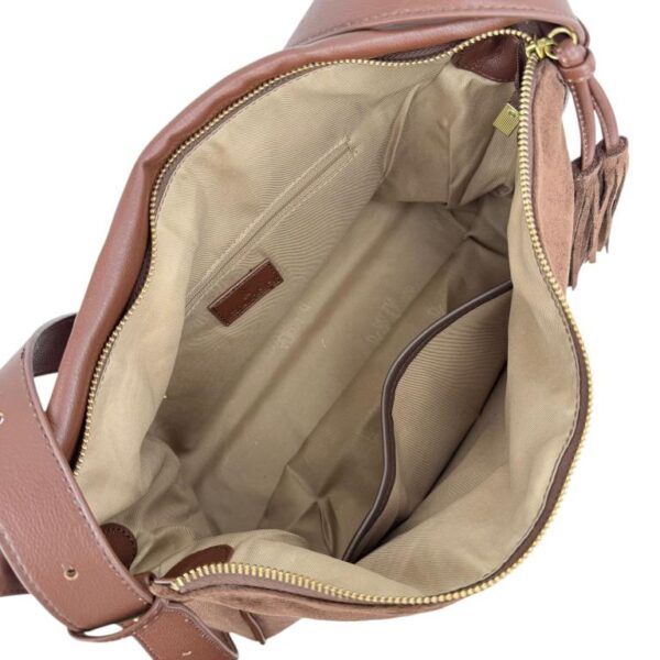 Bolso de Hombro Sintético Hobo con Frontal y Lados Estilo Serraje y Cremallera con Flecos para Mujer - Imagen 6