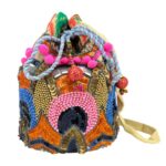 Bolso de Hombro Artesanal en Algodón con Muchos Detalles Decorativos y Diseño Único para Mujer - Imagen 2