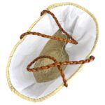 Cesta Grande de Rafia Artesanal con Asas Trenzadas y Cierre de Cuerdas para Mujer - Imagen 4